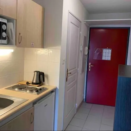 Apartment Studio - Face De L'hopital Nord Saint-Priest-en-Jarez